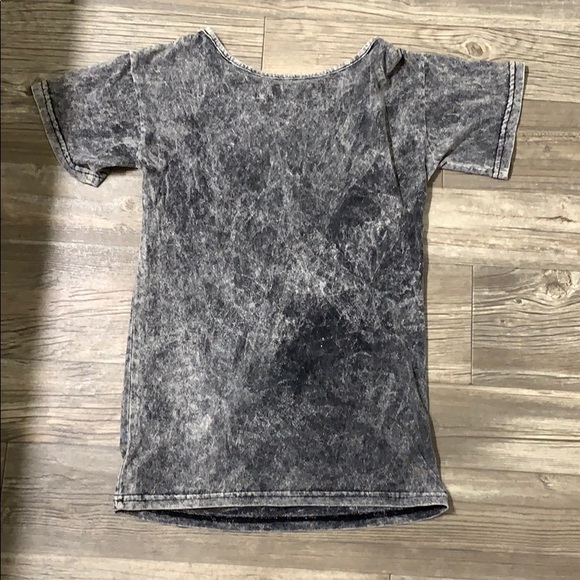 Guns and Roses Shirt - Picture 2 of 2